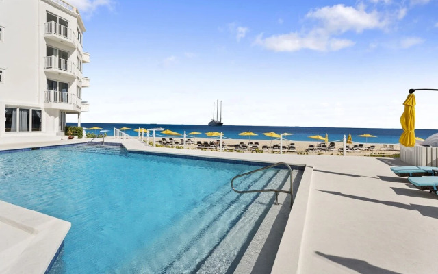 Turtles Nest Beach Resort