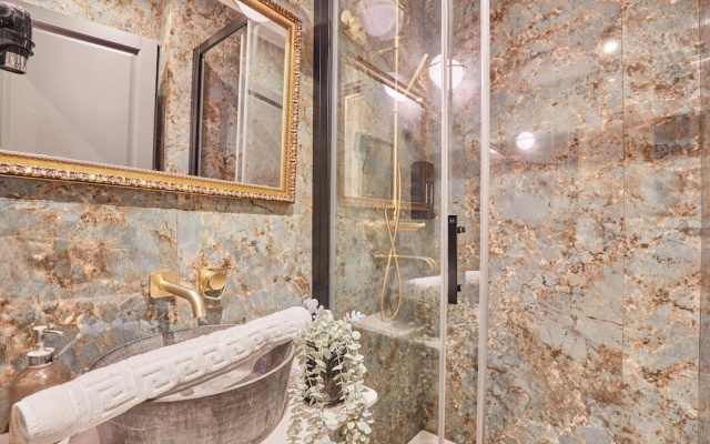 Charming AC- 1bdr Montaigne/arc de Triomphe