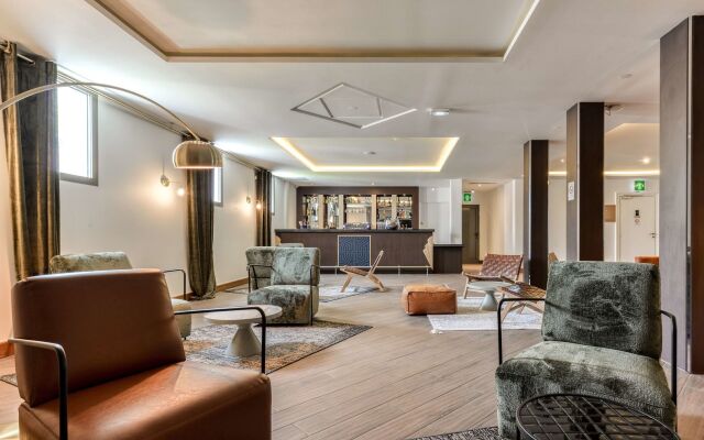 Zenitude Hotel la Valadière, an Ascend Collection Hotel