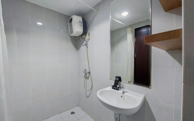 Elegant And Comfy Studio Casa De Parco Apartment Near Ice Bsd – Bathroom – South Tangerang