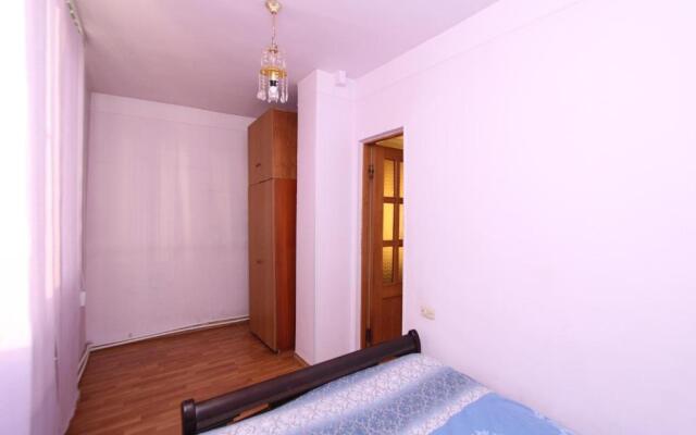 RC on Sayat-Nova avenue 21