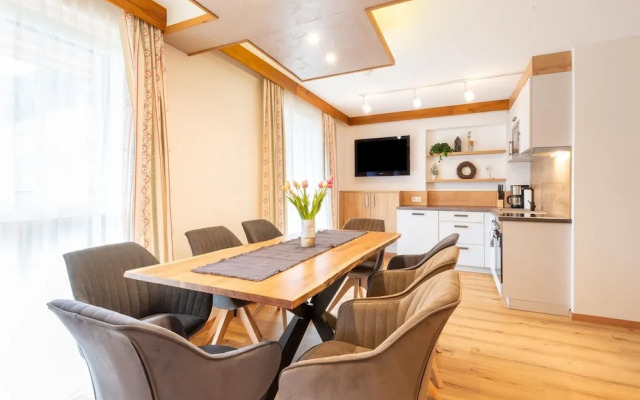 Spacious Apartment in Uderns With Balcony