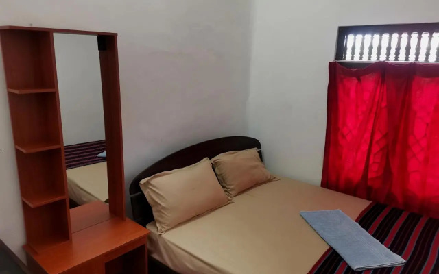 Sai Holiday Inn
