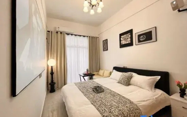 Wuzhou CC Homestay (Sanqi City)