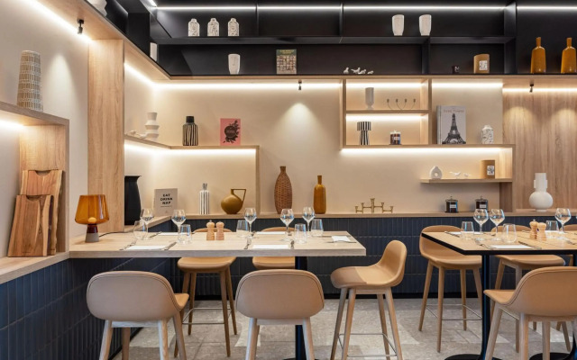 Courtyard by Marriott Paris Charles de Gaulle Central Airport