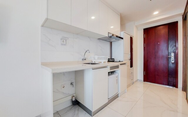 Cozy And Comfort Studio Sky House Alam Sutera Apartment