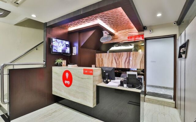 Oyo 17332 Hotel Nana'S