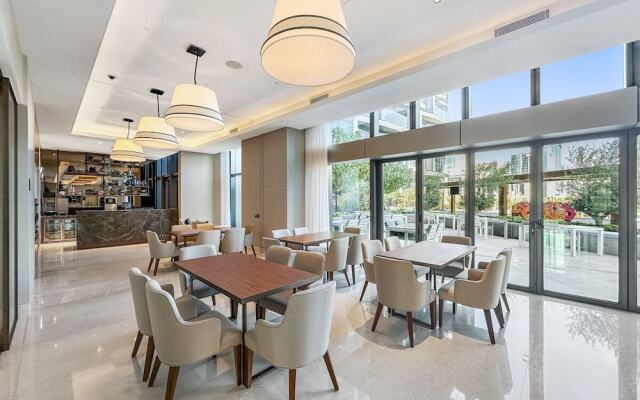 StoneTree - Luxury 1BR - Prime Location