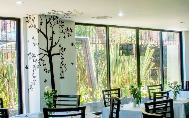 Apartaestudios Los Andes