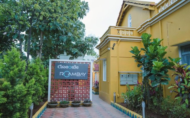 Roambay Hostels
