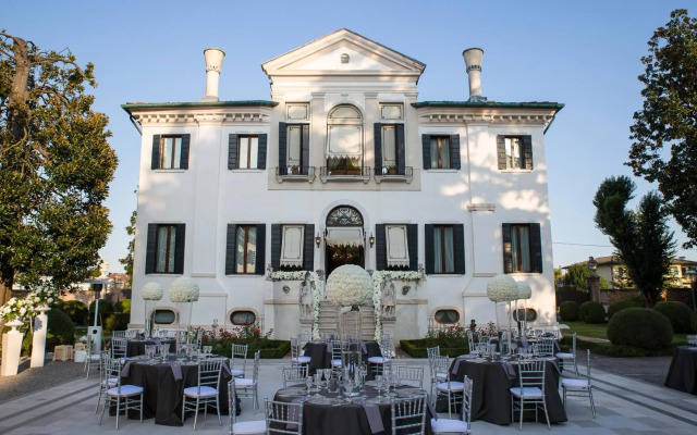 Hotel Villa Franceschi