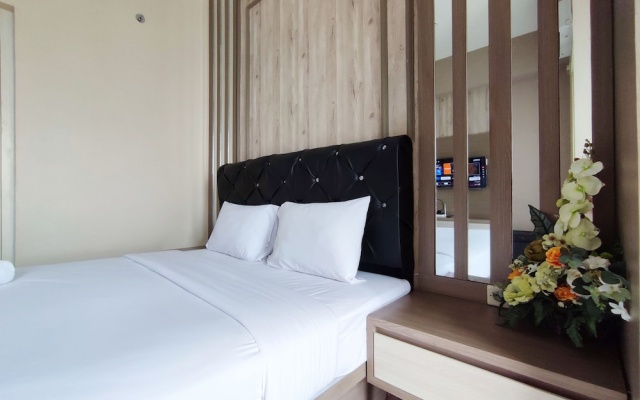 Comfortable And Modern 1Br Without Living Room At Amartha View Apartment – Guest Rooms – Semarang