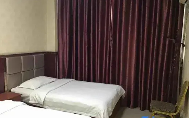 Suining Junyi Holiday Hotel