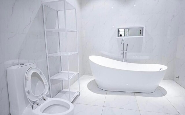 6 bedroom mansion in lekki phase 1