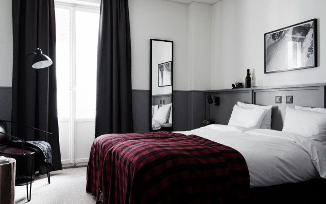 Ski Lodge Engelberg – Guest Rooms – Engelberg