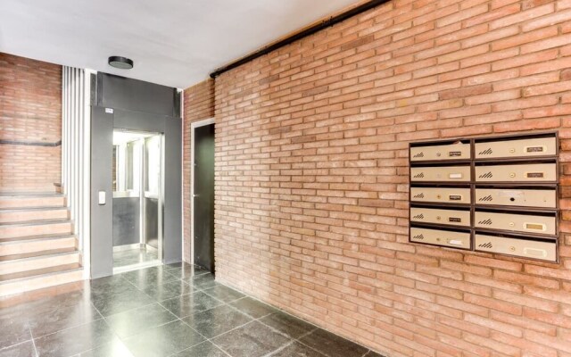 Stunning 2 Bed, All New In Gracia Neighborhood