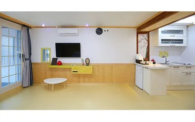 Tongyeong Evergreen Pension