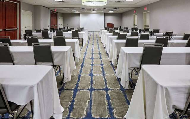 Hilton Garden Inn Louisville/Northeast