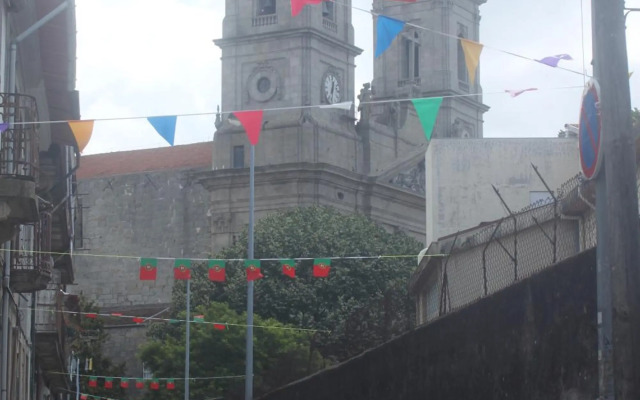 Sweet house in Oporto center