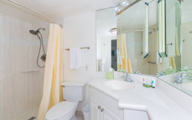 Ilikai Tower One Bedroom Lagoon View Waikiki Condos With Lanai & Free Wifi