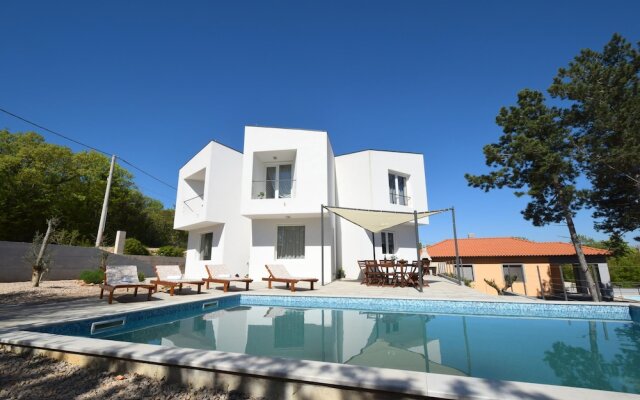 Villa Sunrise