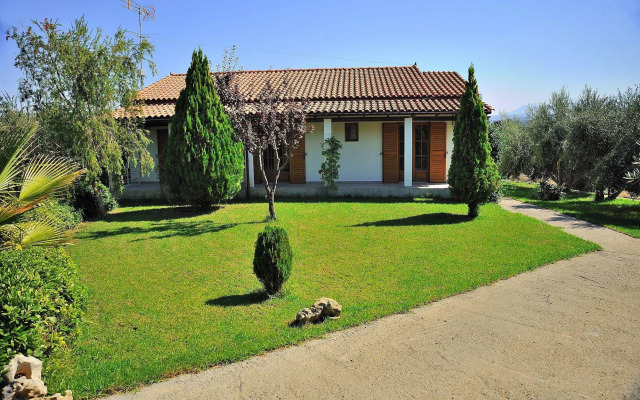 Villas Lefkothea