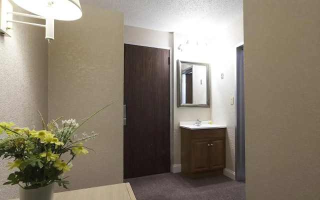 Reagan Resorts Inn
