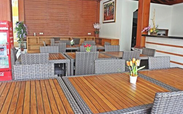Mirah Hostel