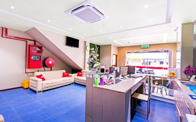 OYO 89628 Cool Hotel