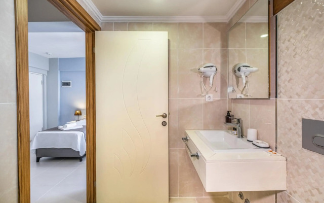 Hi̇mm Hotel
