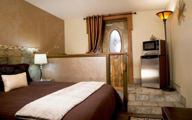 Luxx Boutique Hotel