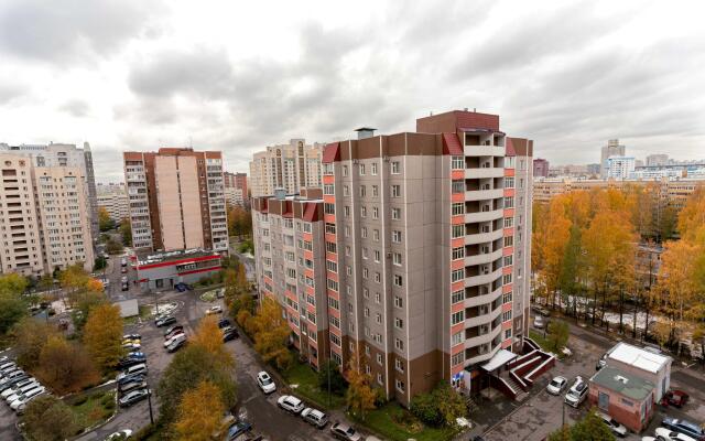 Апартаменты на проспекте Коломяжский 28 корпус 2