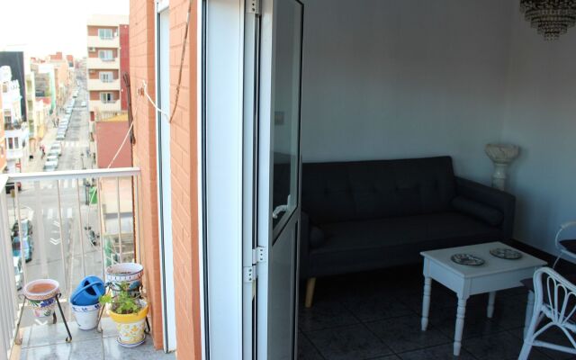 Apartment 400 Meters From the Beach