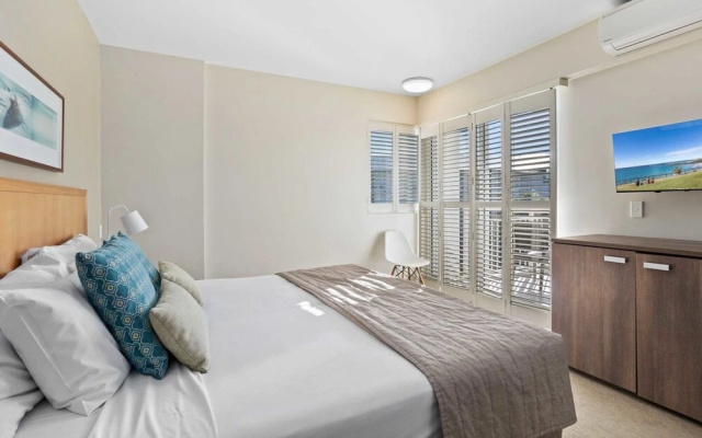 The Pool Resort Kingscliff - 2B Dual Key (6216/17) - Holiday Management Co. – Guest Rooms – Kingscliff