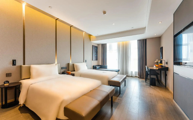 Atour Hotel Jiaxing Haiyan Haifeng Road