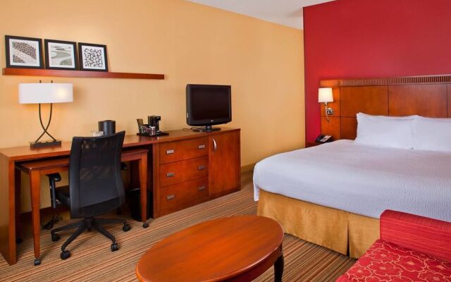 Courtyard Orlando Airport