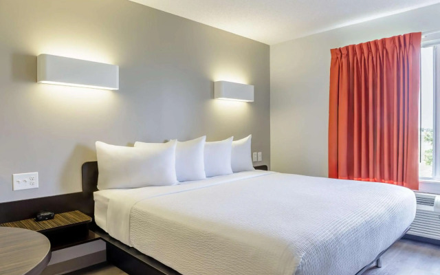 Motel 6 Headingley, MB - Winnipeg West