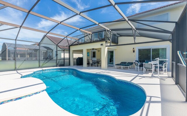 207lw 4 Bedroom Villa by Redawning