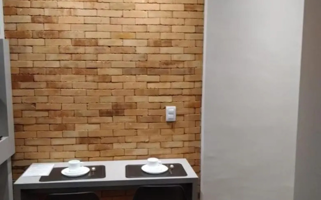 Studio 156, ótima localização, 150 metros do mar