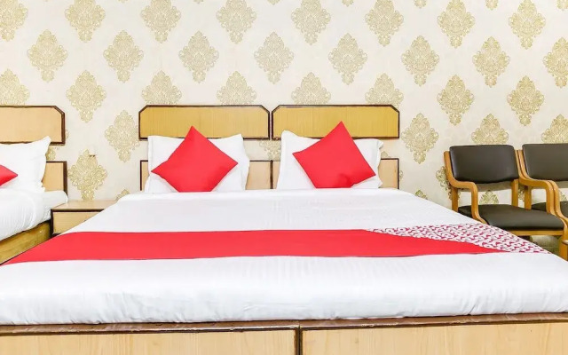 OYO 47645 Hotel Sai Vinayak Boarding And Lodging