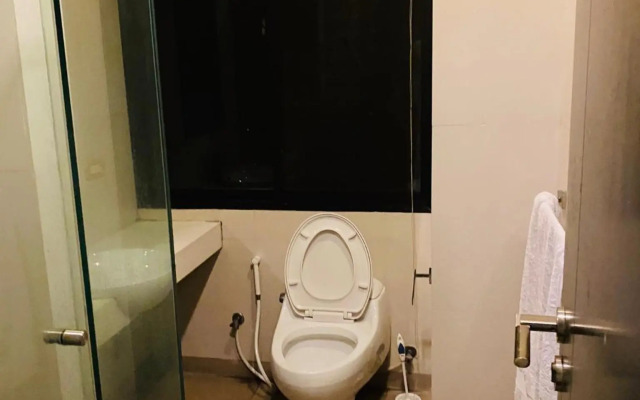 Royal Two Bed Luxury Apartment Gulberg