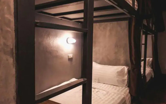 AHA Lanta Cozy Hostel