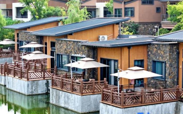 Songzi Yunhuju Hotel (Yawu Scenic Area Store) – Outside – Jingzhou