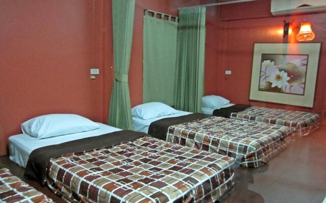 Phuket Airport Hostel and Homestay