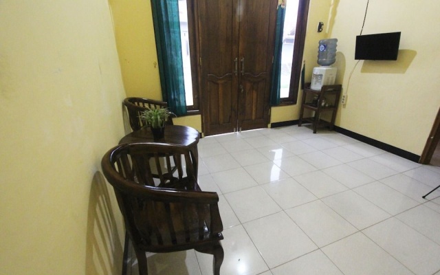 Homestay Sekar Syariah – Guest Rooms – Magelang
