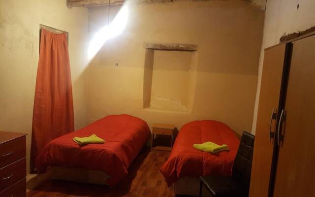 Hostal La Casa Blanca