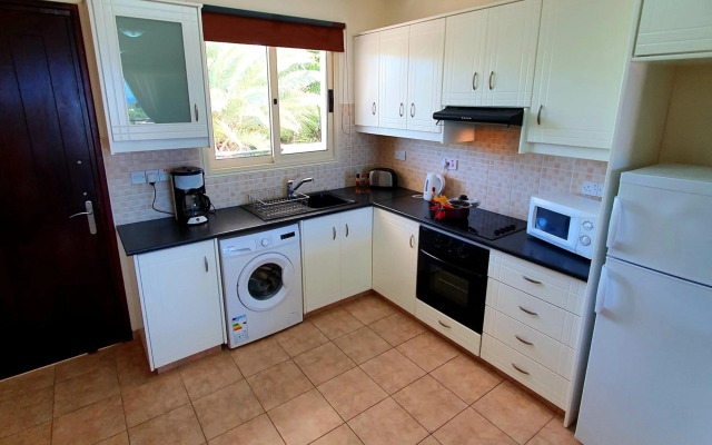 Lovely 2 bedroom apartment A206, 800m to the sea