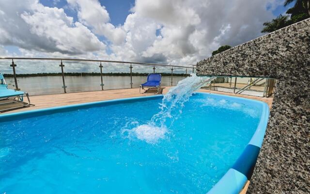 Hotel Orla do Rio Branco