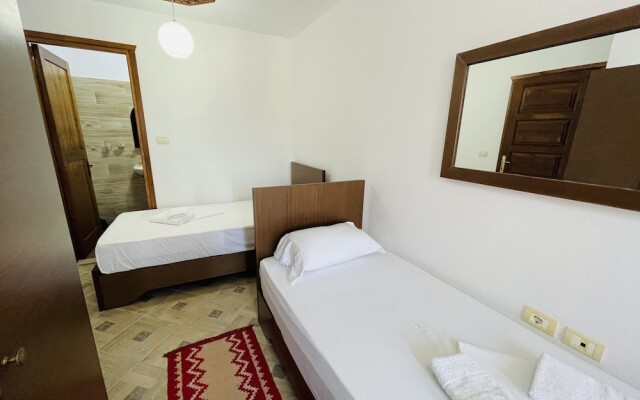 Denis Guest House