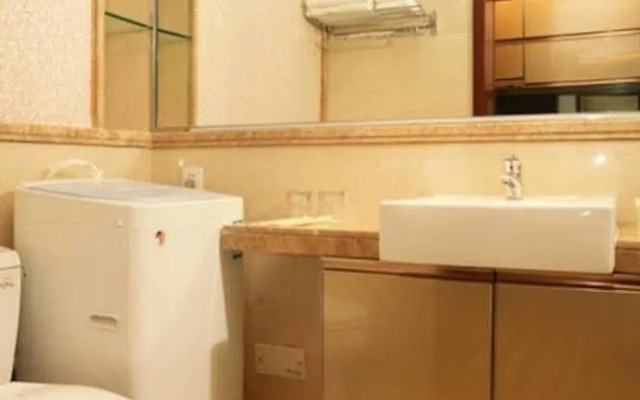 Tamrac International Apartment